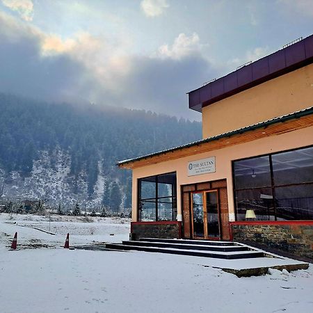 The Sultan Resort Kulan Exteriör bild